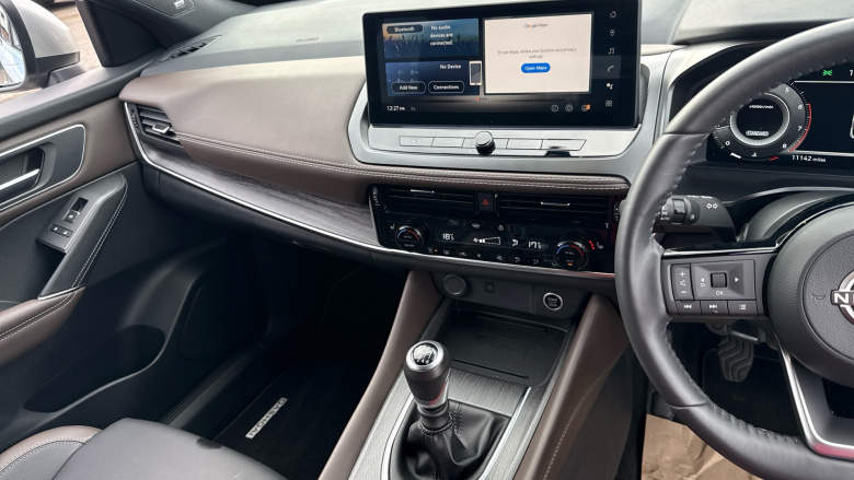 Nissan Qashqai 1.3 DiG-T MH Tekna [Bose] 5dr Petrol Hatchback